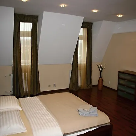 Apartment Dr. Engla